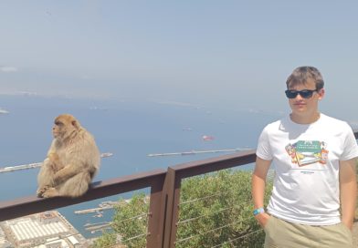 Scimmie tra le nuvole: il nostro incontro alla Rocca di Gibilterra