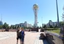 Bayterek Tower e la sua sfera dorata nel cuore di Astana